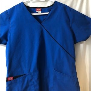 Women’s Scrub Top